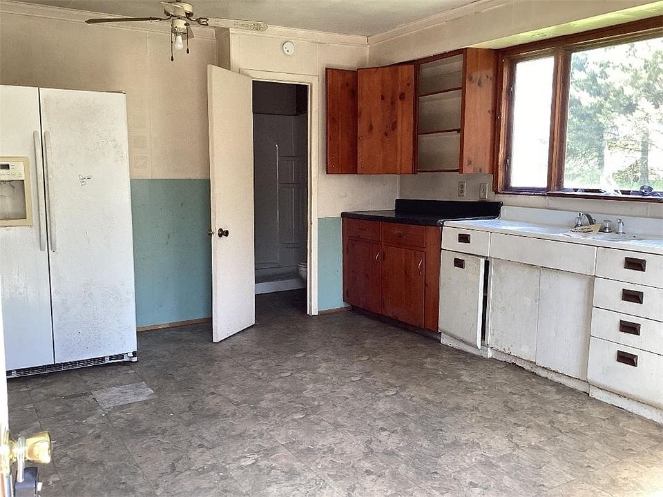 4th image of 12 Hancock Rd