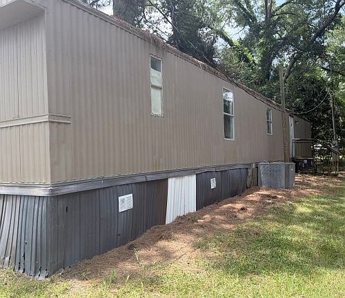 3rd image of 140 English Ln