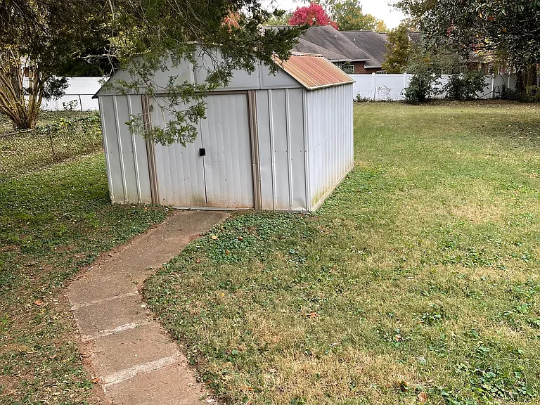 3331 Coffman Dr — Photo 15