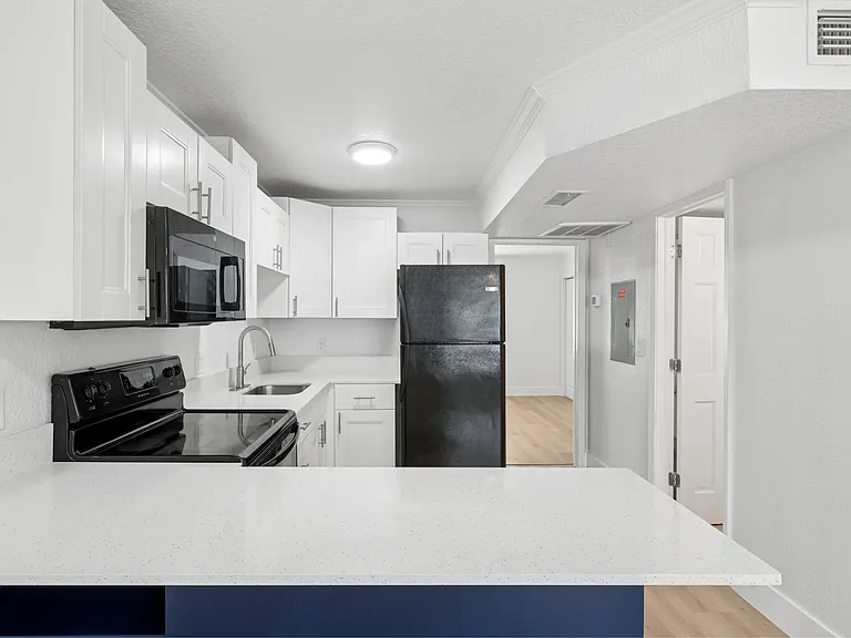 Harper Flats — Photo 19