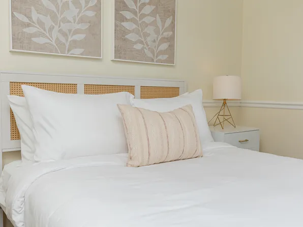 208 Falkirk Dr, Warner Robins, GA 31088