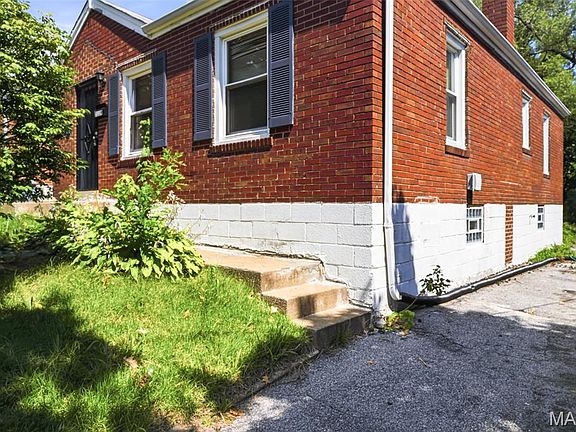 2nd image of 7119 Theodore Ave