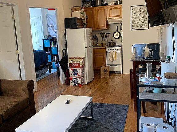 2nd image of 218 1st Ave #3S