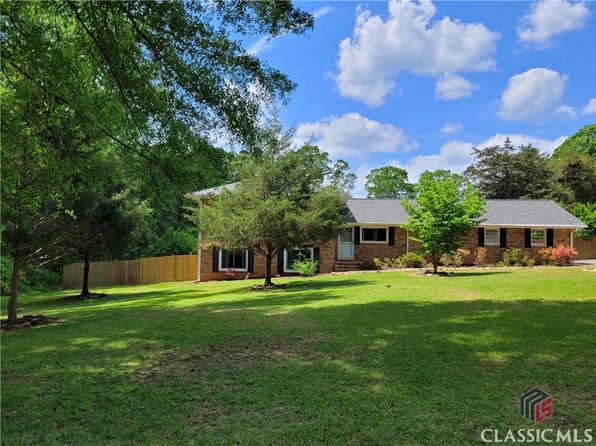 23 Post Oak Dr, Hull, GA 30646