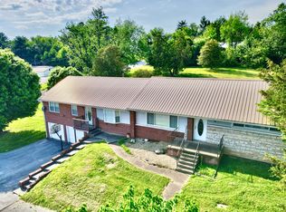 104 Knox St, New Tazewell, TN 37825