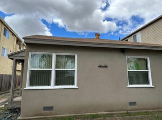 757 Saint Louis Ave, Long Beach, CA 90804