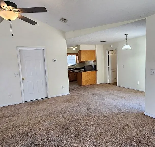 2318 Beech St — Photo 20