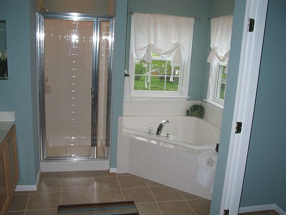 Master Bath Seperate Shower