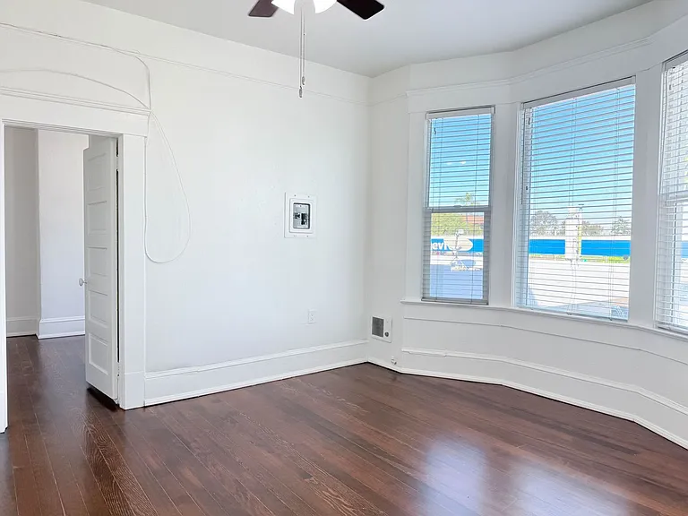 4170 Park Blvd — Photo 18