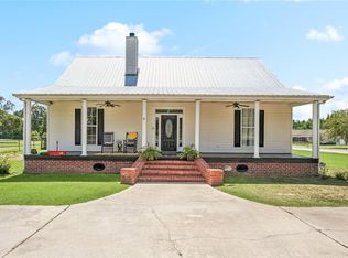 1512 Sunset Dr, Bogalusa, LA 70427