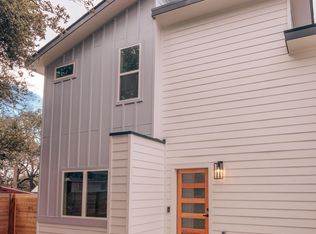 909 Philco Dr, Austin, TX 78745