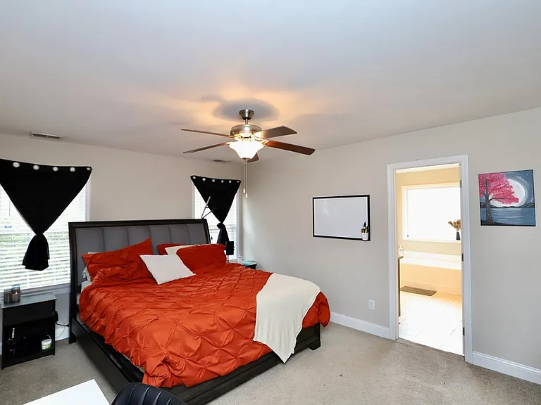 513 Waterlily Dr — Photo 28