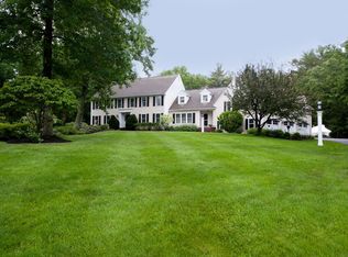 66 Spring Hill Rd, North Andover, MA 01845