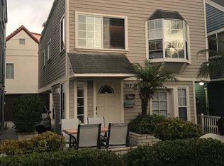 817 Toulon Ct, San Diego, CA 92109