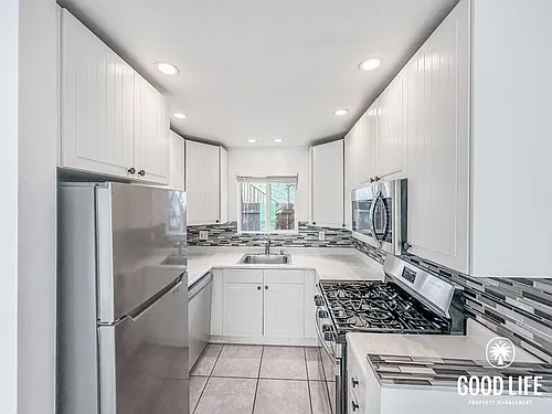3929 33rd St Photo 1