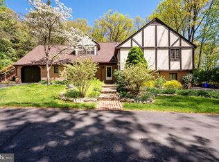 2903 Mannerchor Rd, Temple, PA 19560