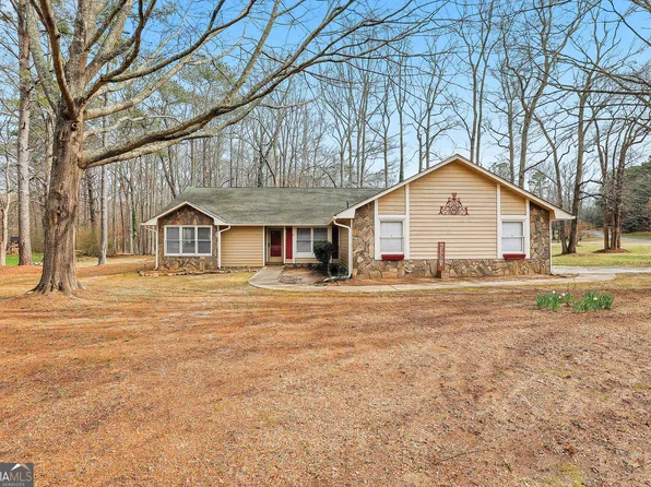 541 Covered Bridge Trl, Fayetteville, GA 30214