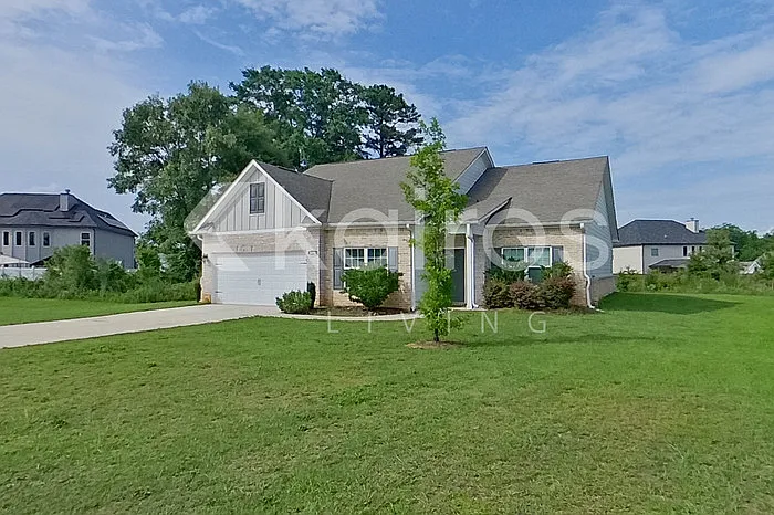 3494 Bridgewood Dr — Photo 2
