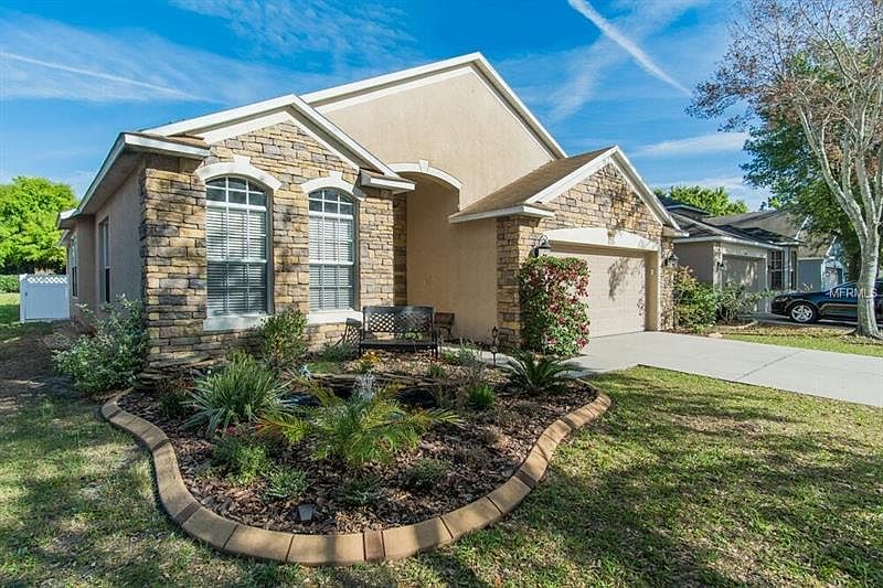 1st image of 8109 Moccasin Trail Dr