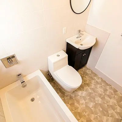 Rented by Nooklyn NYC LLC | media 24