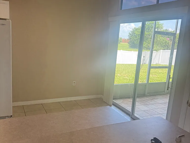 955 Highland Crest Cir — Photo 10