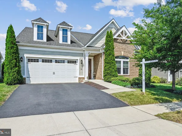 2930 Levee Dr, Odenton, MD 21113