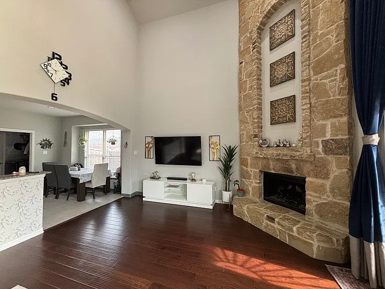 5628 Barrique Blvd — Photo 12