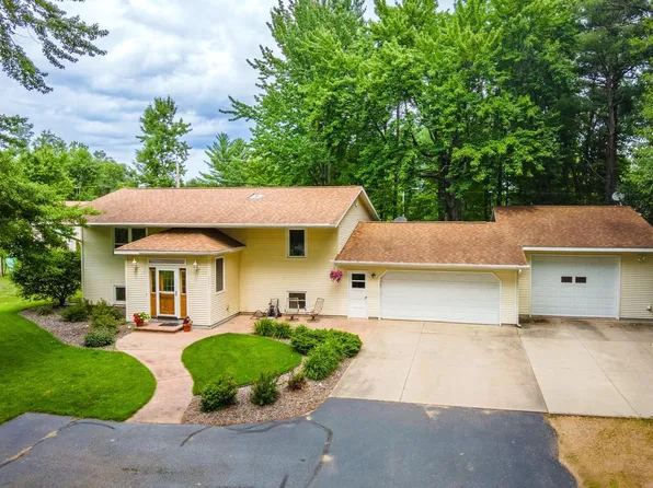 2301 MEADOW LANE, Plover, WI 54467