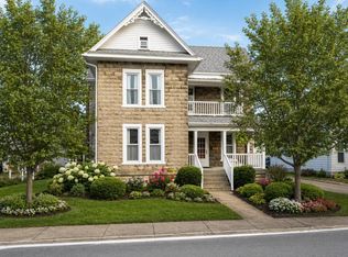 106 Mulberry St, Cambridge City, IN 47327