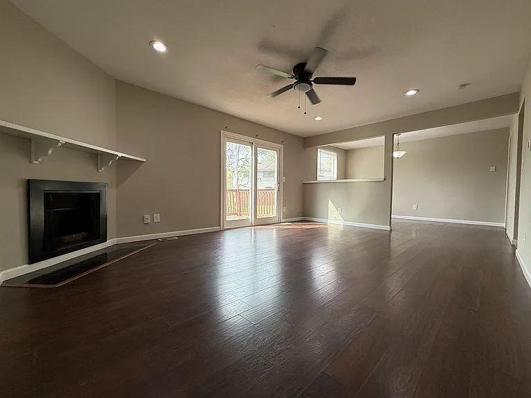 9158 W 78th Ter — Photo 30