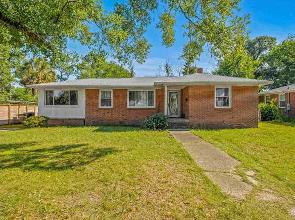 1735 E Hatton St, Pensacola, FL 32503
