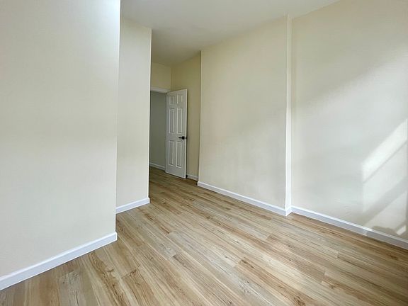 5th image of 2251 Church Ave #2