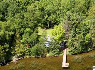 32514 Malbay Rd, Cohasset, MN 55721