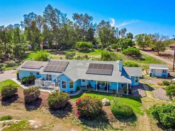 28799 Stonegate Dr, Valley Center, CA 92082