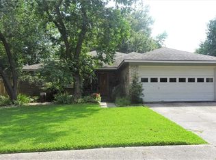 24123 Spring Mill Ln, Spring, TX 77373