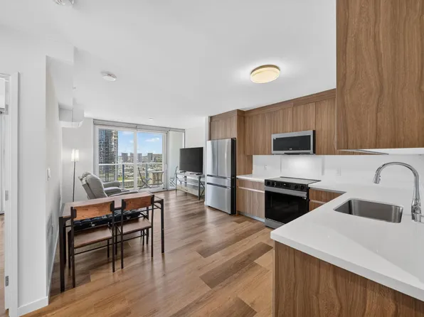 1515 Liona St, Honolulu, HI