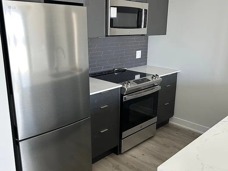 430 Square One Dr #4107 — Photo 6