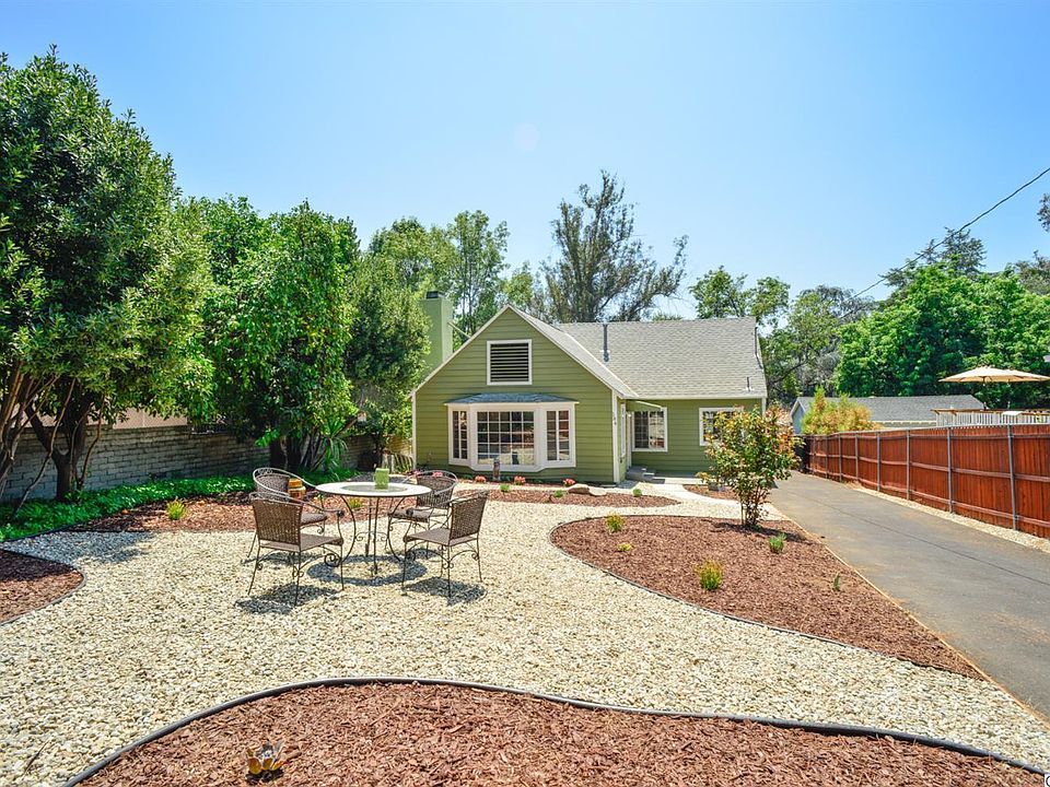 1st image of 184 E Las Flores Dr