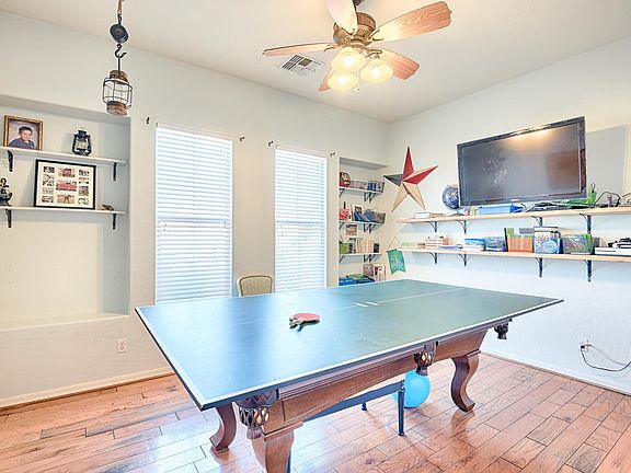 13325 W Montebello Ave-large-005-11-Bedr