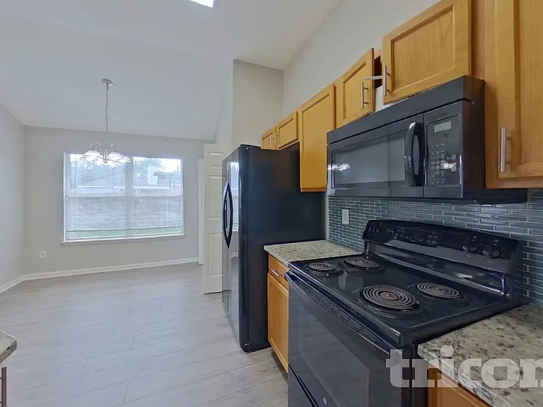 6830 Shoreline Ln — Photo 6
