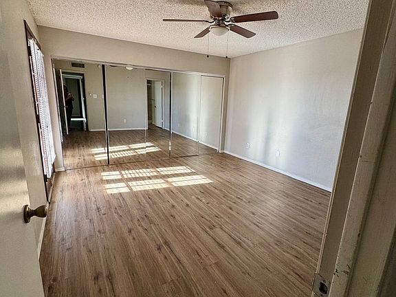5th image of 545 W 37th Pl