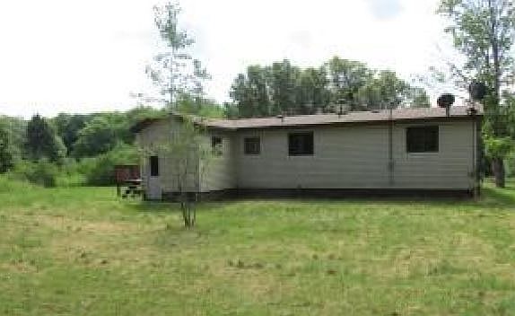 3rd image of 592 Co Road Ave