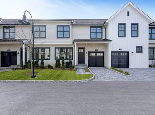 19 Magnolia Dr #4C, Water Mill, NY 11976