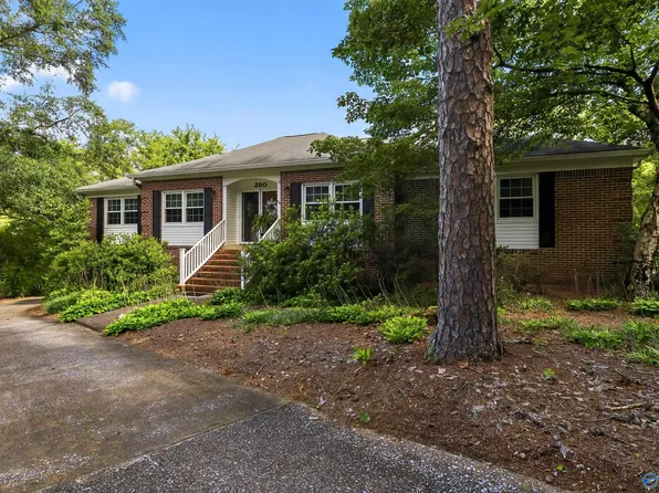 280 Bellevue Cir, Gadsden, AL 35904