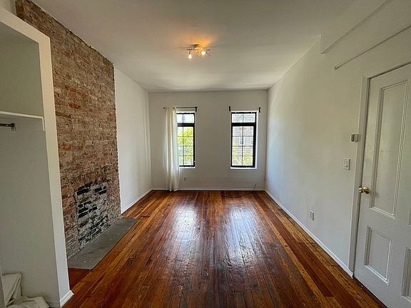 4th image of 379 Himrod St Floor 2