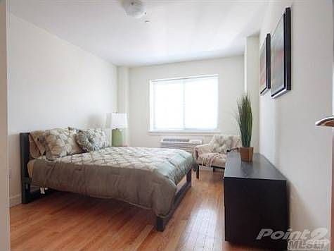1st image of 3135 31st St Unit 617