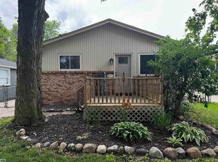 47473 Greenview Rd, Shelby Township, MI 48317