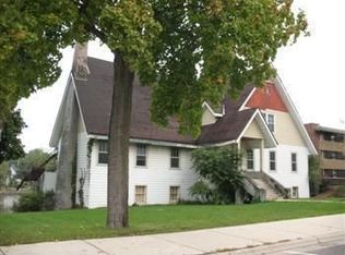 211 S Water St E, Fort Atkinson, WI 53538