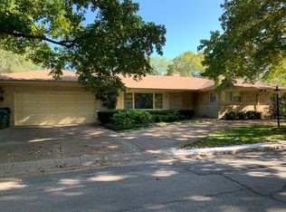 6502 N Le Mai Ave, Lincolnwood, IL