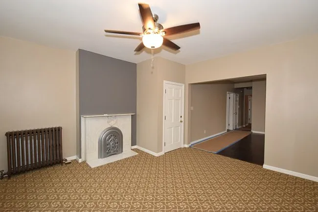 3 bed, 2200 sqft, $1,950 — Photo 4